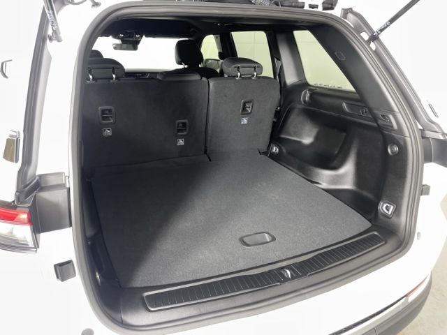 2025 Jeep Grand Cherokee Laredo 2025 Jeep Grand Cherokee Laredo