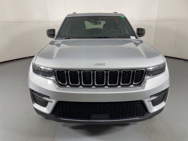 2025 Jeep Grand Cherokee Laredo 2025 Jeep Grand Cherokee Laredo