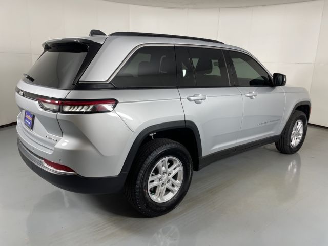 2025 Jeep Grand Cherokee Laredo 2025 Jeep Grand Cherokee Laredo