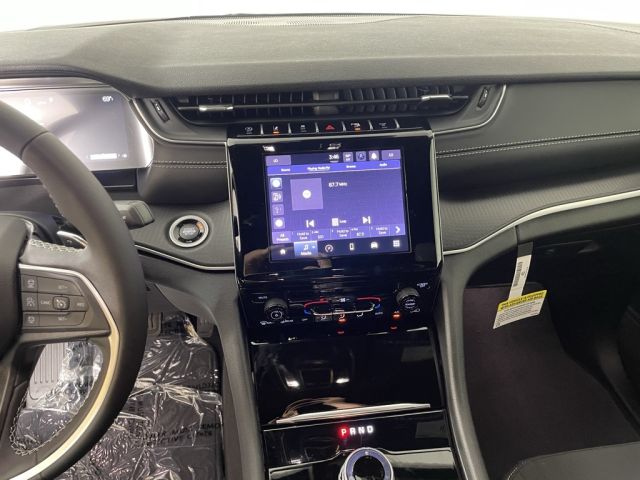 2025 Jeep Grand Cherokee Laredo 2025 Jeep Grand Cherokee Laredo