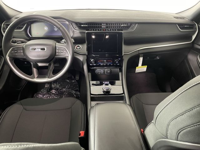 2025 Jeep Grand Cherokee Laredo 2025 Jeep Grand Cherokee Laredo