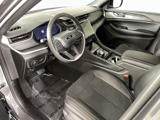 2025 Jeep Grand Cherokee Altitude 2025 Jeep Grand Cherokee Altitude