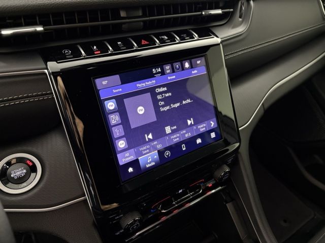 2025 Jeep Grand Cherokee Laredo 2025 Jeep Grand Cherokee Laredo