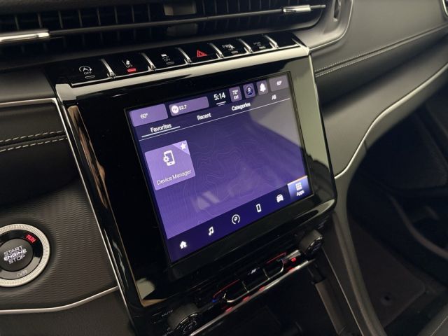 2025 Jeep Grand Cherokee Laredo 2025 Jeep Grand Cherokee Laredo