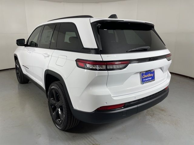 2025 Jeep Grand Cherokee Altitude 2025 Jeep Grand Cherokee Altitude