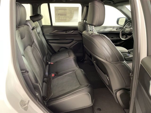 2025 Jeep Grand Cherokee Altitude 2025 Jeep Grand Cherokee Altitude