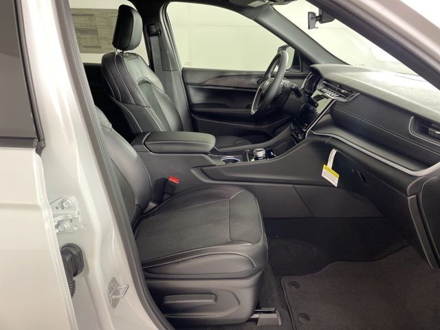 2025 Jeep Grand Cherokee Altitude 2025 Jeep Grand Cherokee Altitude