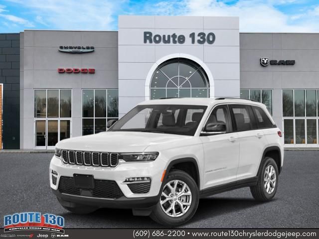 2025 Jeep Grand Cherokee Altitude X 4x4