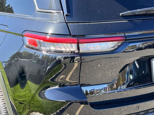 2025 Jeep Grand Cherokee Altitude X 4x4