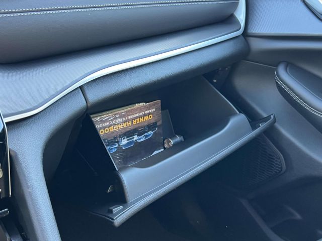 2025 Jeep Grand Cherokee Altitude X 4x4