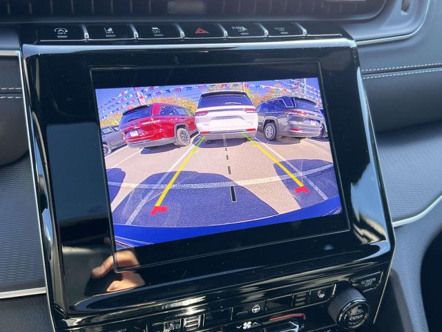 2025 Jeep Grand Cherokee Altitude X 4x4