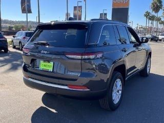 2025 Jeep Grand Cherokee Laredo 2025 Jeep Grand Cherokee Laredo