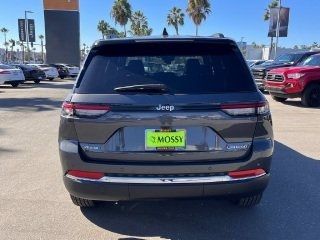 2025 Jeep Grand Cherokee Laredo 2025 Jeep Grand Cherokee Laredo