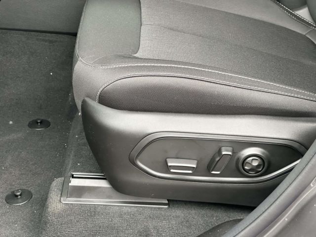 2025 Jeep Grand Cherokee Laredo X 4x4