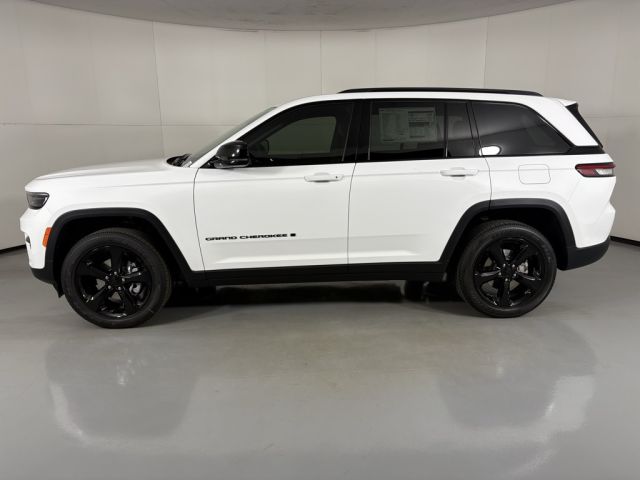 2025 Jeep Grand Cherokee Laredo 2025 Jeep Grand Cherokee Laredo