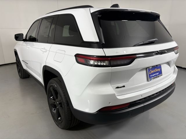 2025 Jeep Grand Cherokee Laredo 2025 Jeep Grand Cherokee Laredo