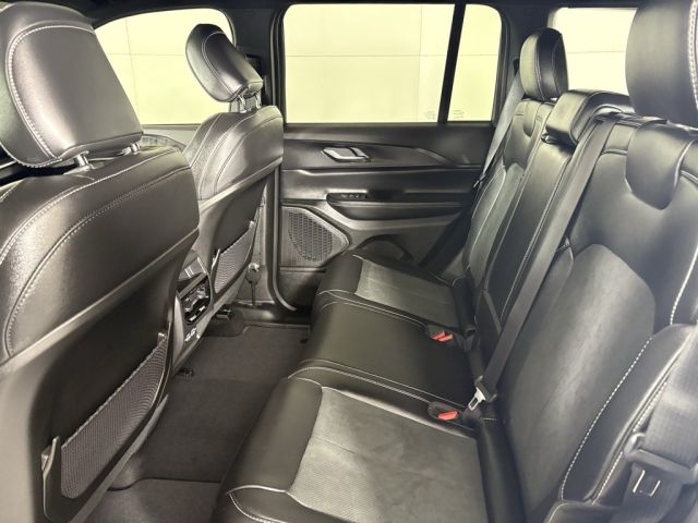 2025 Jeep Grand Cherokee Laredo 2025 Jeep Grand Cherokee Laredo