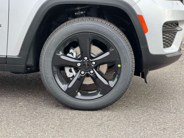 2025 Jeep Grand Cherokee Altitude X 4x4