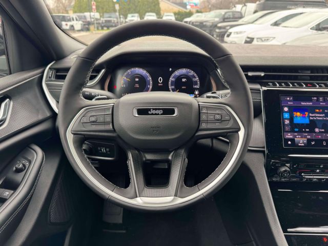 2025 Jeep Grand Cherokee Altitude X 4x4