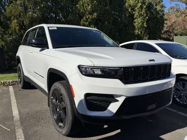 2025 Jeep Grand Cherokee ALTITUDE X 4X4 2025 Jeep Grand Cherokee ALTITUDE X 4X4
