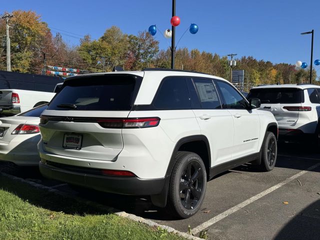 2025 Jeep Grand Cherokee ALTITUDE X 4X4 2025 Jeep Grand Cherokee ALTITUDE X 4X4