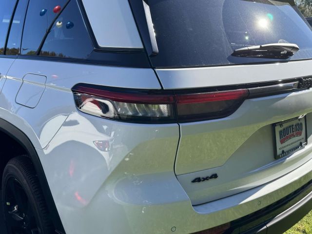 2025 Jeep Grand Cherokee ALTITUDE X 4X4 2025 Jeep Grand Cherokee ALTITUDE X 4X4