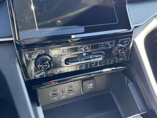 2025 Jeep Grand Cherokee ALTITUDE X 4X4 2025 Jeep Grand Cherokee ALTITUDE X 4X4