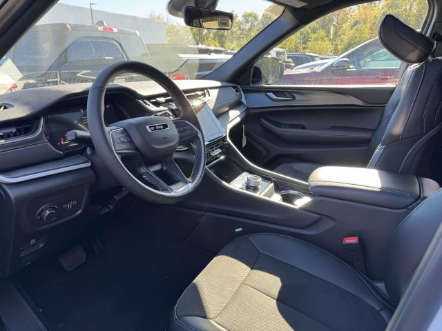 2025 Jeep Grand Cherokee ALTITUDE X 4X4 2025 Jeep Grand Cherokee ALTITUDE X 4X4