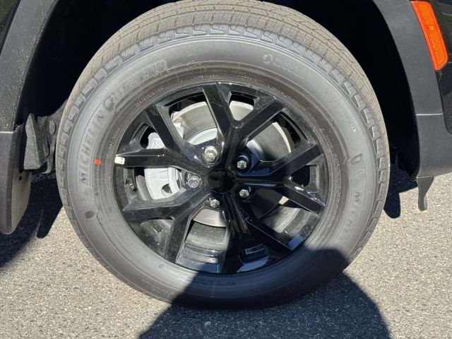 2025 Jeep Grand Cherokee ALTITUDE X 4X4 2025 Jeep Grand Cherokee ALTITUDE X 4X4