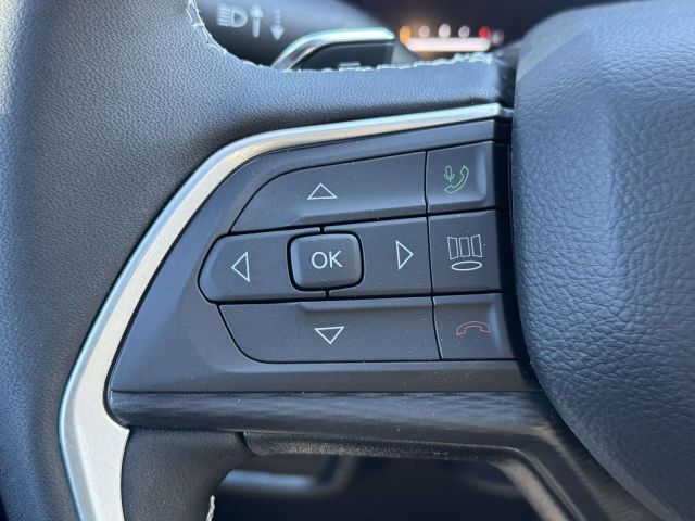 2025 Jeep Grand Cherokee ALTITUDE X 4X4 2025 Jeep Grand Cherokee ALTITUDE X 4X4