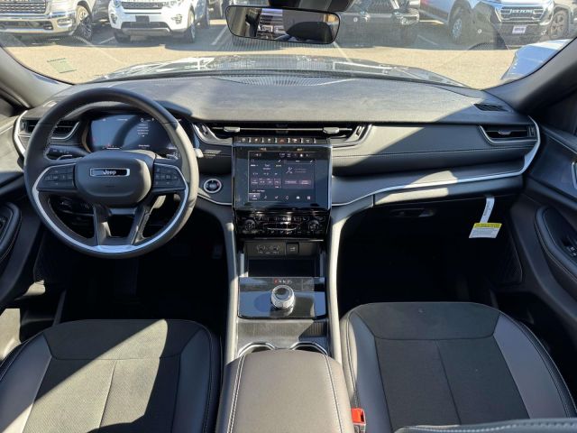 2025 Jeep Grand Cherokee ALTITUDE X 4X4 2025 Jeep Grand Cherokee ALTITUDE X 4X4