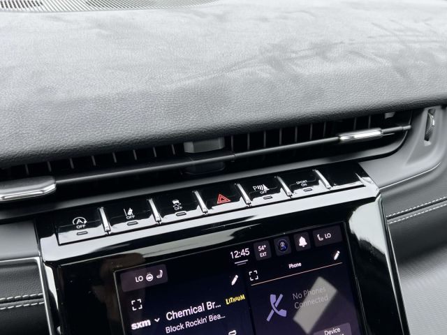 2025 Jeep Grand Cherokee ALTITUDE X 4X4 2025 Jeep Grand Cherokee ALTITUDE X 4X4