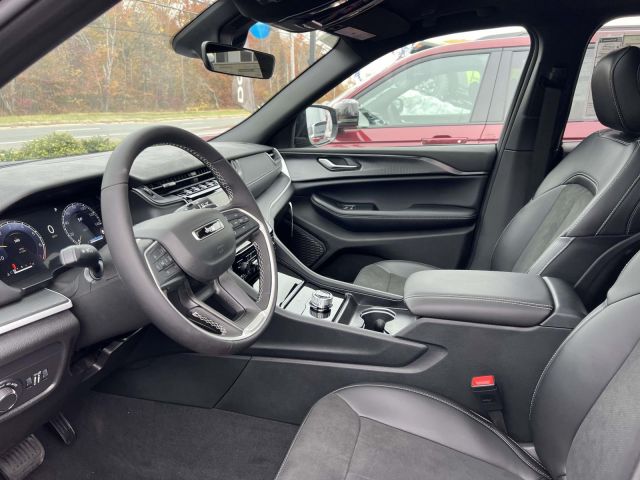 2025 Jeep Grand Cherokee ALTITUDE X 4X4 2025 Jeep Grand Cherokee ALTITUDE X 4X4