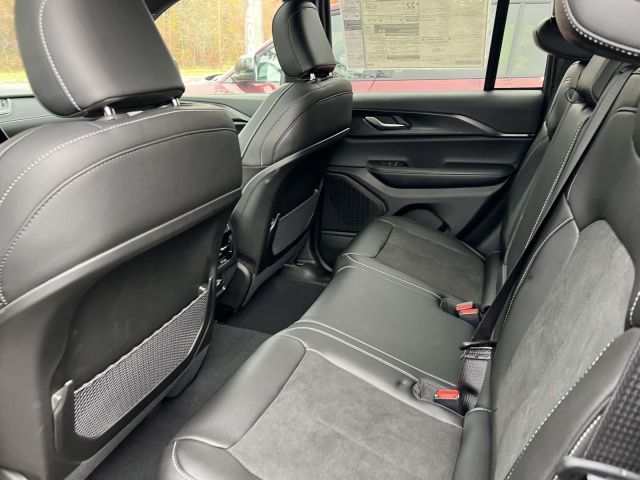 2025 Jeep Grand Cherokee ALTITUDE X 4X4 2025 Jeep Grand Cherokee ALTITUDE X 4X4