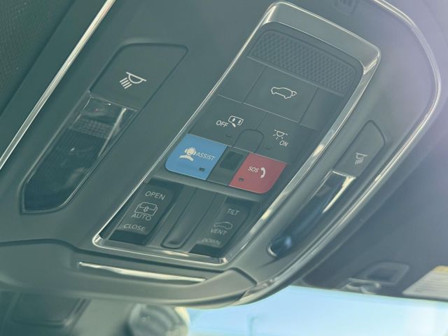 2025 Jeep Grand Cherokee ALTITUDE X 4X4 2025 Jeep Grand Cherokee ALTITUDE X 4X4