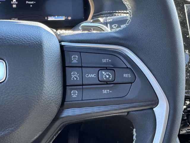 2025 Jeep Grand Cherokee ALTITUDE X 4X4 2025 Jeep Grand Cherokee ALTITUDE X 4X4