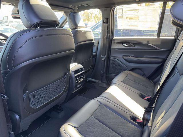 2025 Jeep Grand Cherokee ALTITUDE X 4X4 2025 Jeep Grand Cherokee ALTITUDE X 4X4