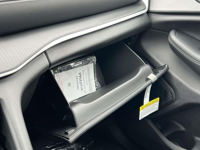 2025 Jeep Grand Cherokee ALTITUDE X 4X4 2025 Jeep Grand Cherokee ALTITUDE X 4X4