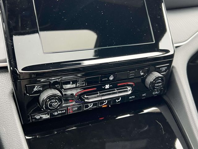 2025 Jeep Grand Cherokee ALTITUDE X 4X4 2025 Jeep Grand Cherokee ALTITUDE X 4X4