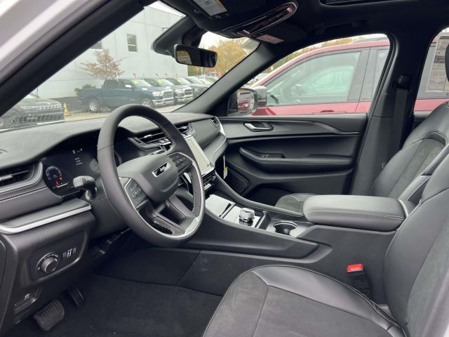 2025 Jeep Grand Cherokee ALTITUDE X 4X4 2025 Jeep Grand Cherokee ALTITUDE X 4X4