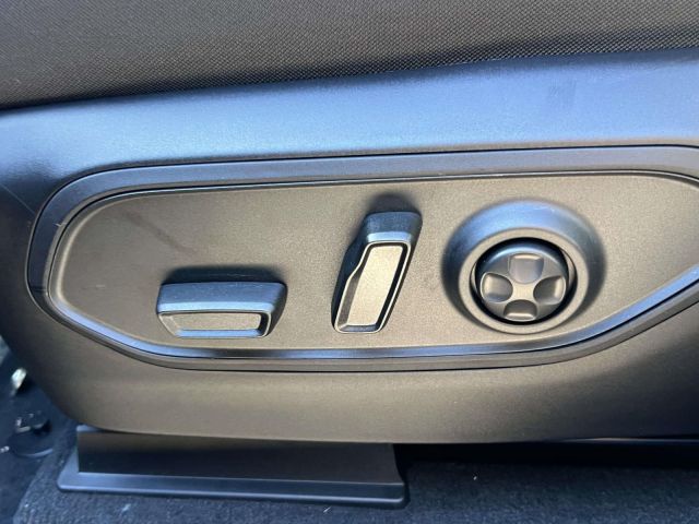 2025 Jeep Grand Cherokee Laredo X 4x4