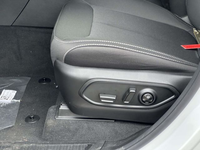 2025 Jeep Grand Cherokee Laredo X 4x4