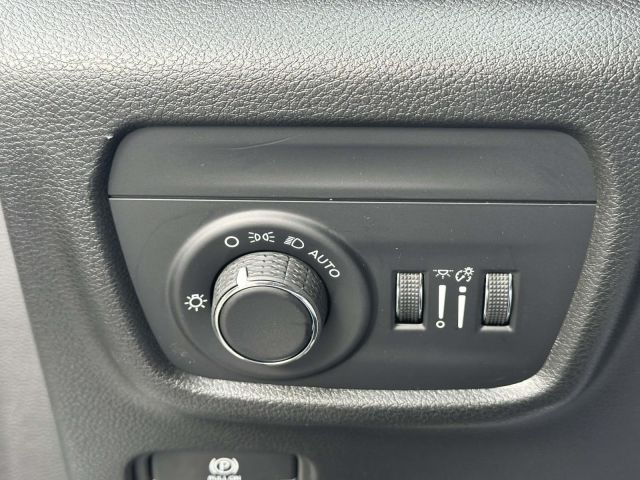 2025 Jeep Grand Cherokee Laredo X 4x4