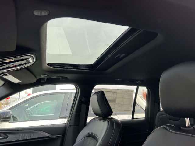 2025 Jeep Grand Cherokee Altitude X 4x4