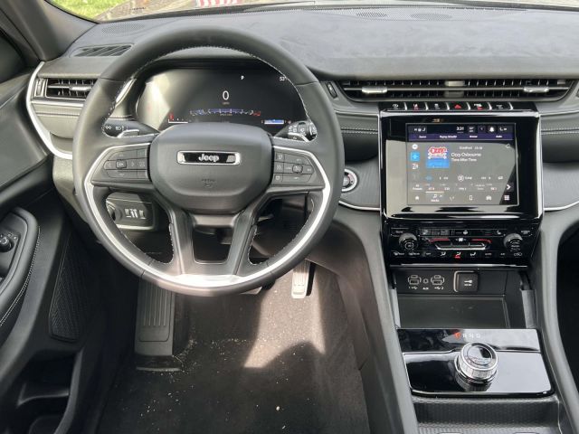 2025 Jeep Grand Cherokee Altitude X 4x4