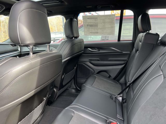 2025 Jeep Grand Cherokee Altitude X 4x4 2025 Jeep Grand Cherokee Altitude X 4x4