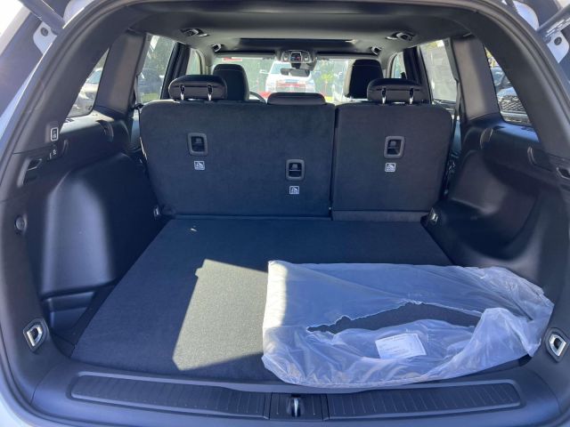 2025 Jeep Grand Cherokee Laredo X 4x4 2025 Jeep Grand Cherokee Laredo X 4x4