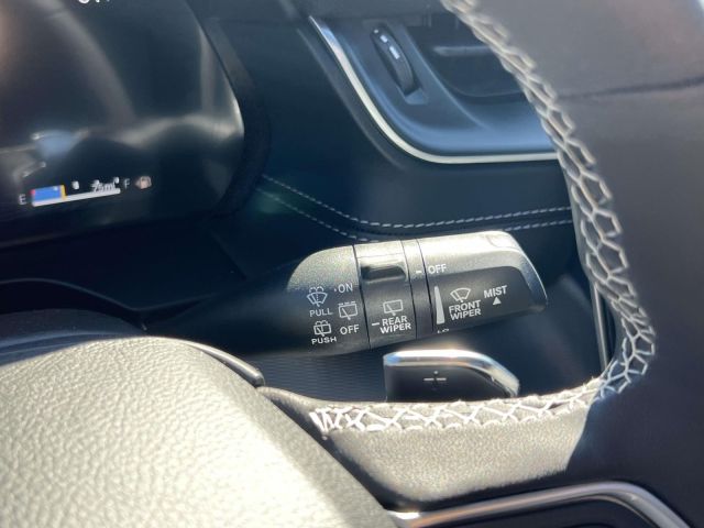 2025 Jeep Grand Cherokee Laredo X 4x4 2025 Jeep Grand Cherokee Laredo X 4x4