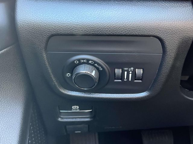 2025 Jeep Grand Cherokee Laredo X 4x4 2025 Jeep Grand Cherokee Laredo X 4x4