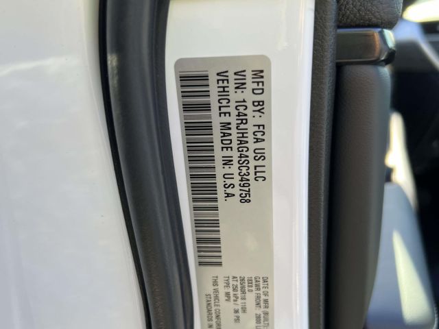 2025 Jeep Grand Cherokee Laredo X 4x4 2025 Jeep Grand Cherokee Laredo X 4x4